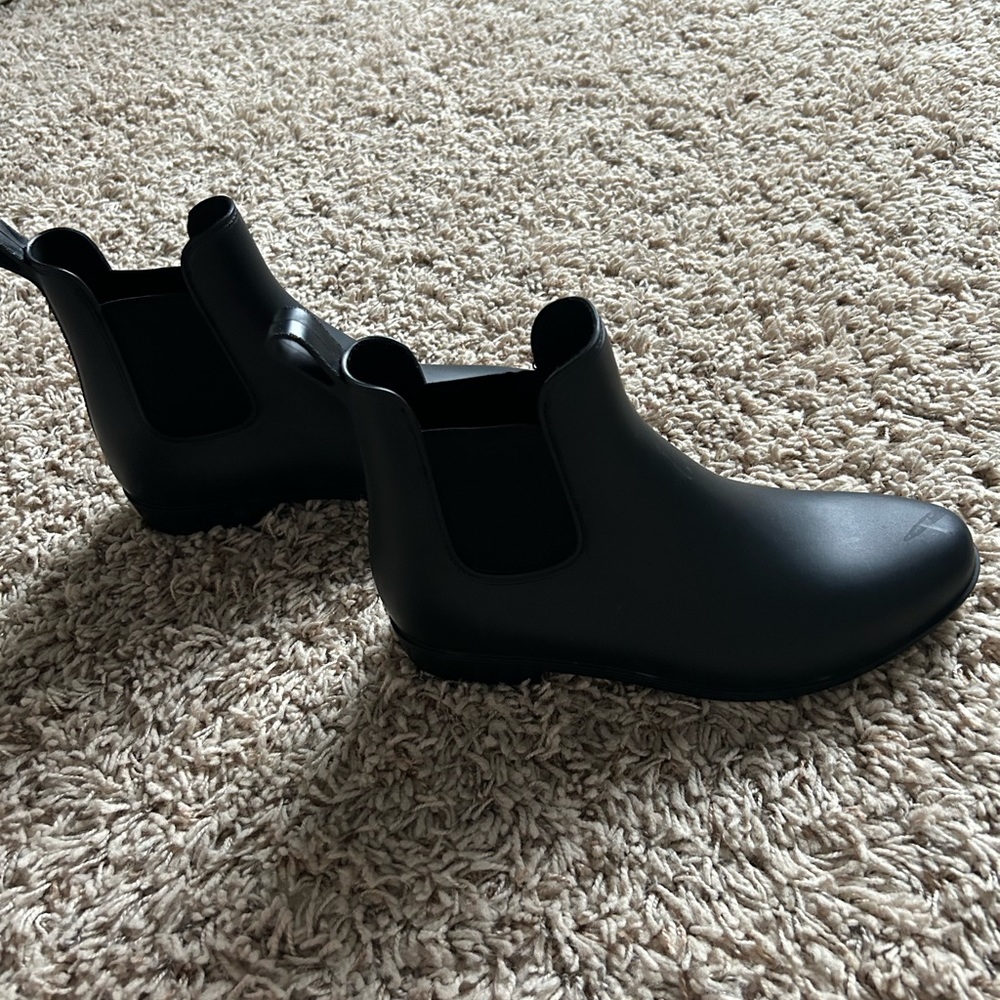 Black rain boots